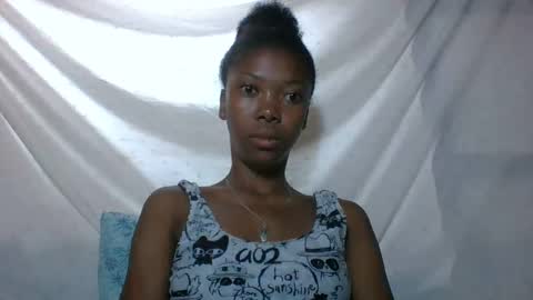 chariola0101 online show from 02-23-25, 11:14