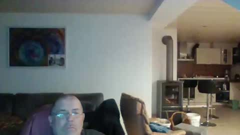 Snapshot of charles6064 chatting on 02-21-25, 06:26 charles6064 online show from 02-21-25, 06:26