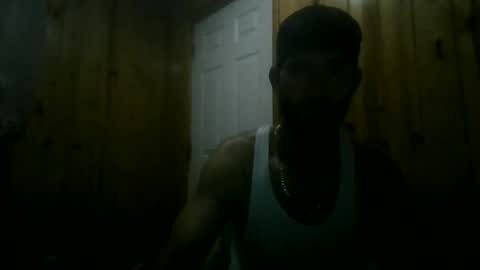 Snapshot of charlesb13 chatting on 05-10-26, 08:30 charlesb13 online show from 05-10-26, 08:30