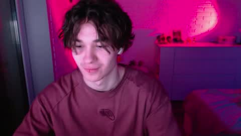 charleshanson69 online show from 04-21-26, 06:44