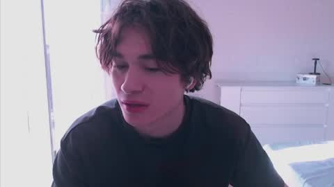Snapshot of charleshanson69 chatting on 05-02-26, 01:27 charleshanson69 online show from 05-02-26, 01:27