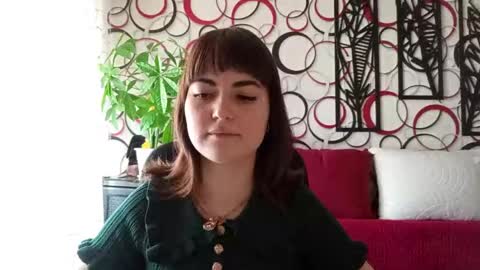 Snapshot of charletteyodis chatting on 03-19-26, 04:27 Emely online show from 03-19-26, 04:27