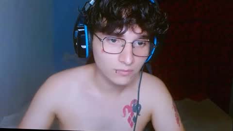Snapshot of charley_quin chatting on 04-30-26, 01:12 Charley quinn online show from 04-30-26, 01:12