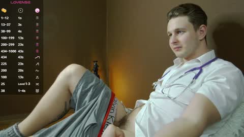 Snapshot of charlie_smiley chatting on 12-01-24, 10:10 Charlie Smiley online show from 12-01-24, 10:10