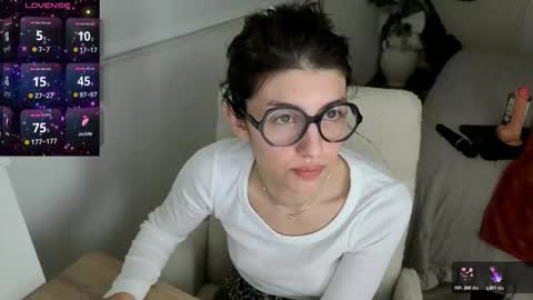 Snapshot of charlieangella chatting on 01-16-26, 07:45 Charlie online show from 01-16-26, 07:45