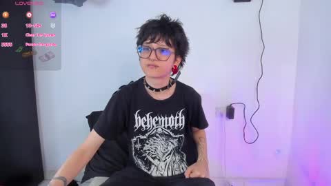 Charlie online show from 04-07-26, 07:14
