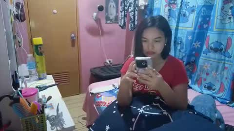 Sweetieeche online show from 04-27-26, 09:18