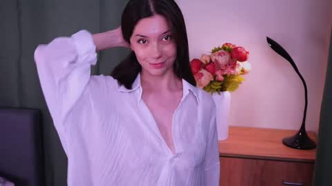 Yumi online show from 05-29-26, 10:52