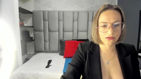 Charlot milf online show from 04-08-26, 11:43