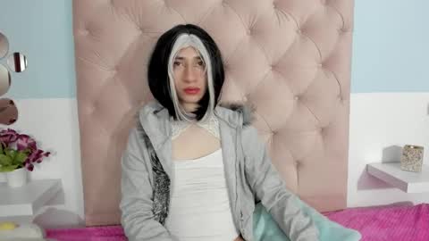 Snapshot of charlothe_7 chatting on 11-28-25, 04:26 charlothe_7 online show from 11-28-25, 04:26