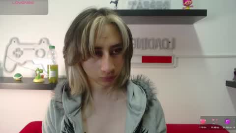 charlothe_dumont online show from 07-22-26, 06:43
