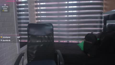 Snapshot of charlotte__g chatting on 02-03-25, 07:00 charlotte online show from 02-03-25, 07:00