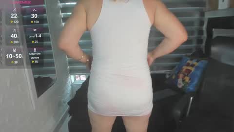 Snapshot of charlotte__g chatting on 02-20-25, 12:47 charlotte online show from 02-20-25, 12:47