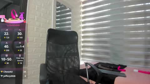 Snapshot of charlotte__g chatting on 03-03-25, 04:56 charlotte online show from 03-03-25, 04:56