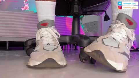 charlotte  grey online show from 10-11-25, 08:29