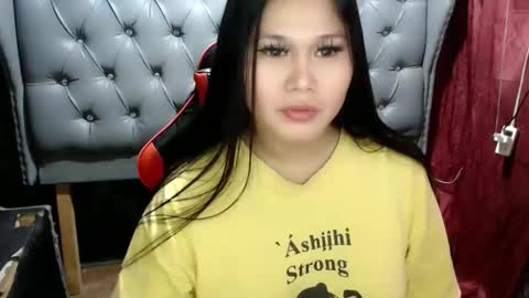 Snapshot of charlotte_anne11 chatting on 12-04-25, 05:54 charlotte_anne11 online show from 12-04-25, 05:54