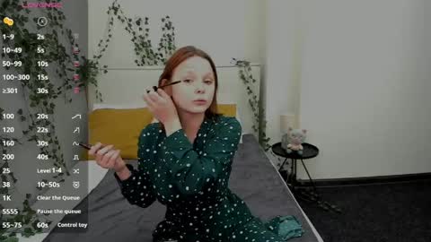 charlotte_boobsss online show from 06-08-26, 01:50