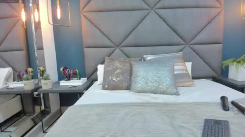 Charlotte online show from 03-09-25, 03:05