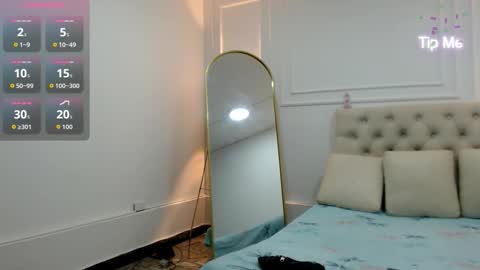 charlottte y dante online show from 11-17-25, 03:45