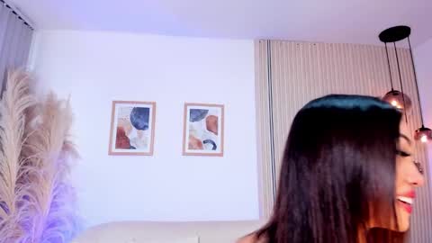 Snapshot of charlotte_es chatting on 02-07-26, 07:39 Charlotte online show from 02-07-26, 07:39