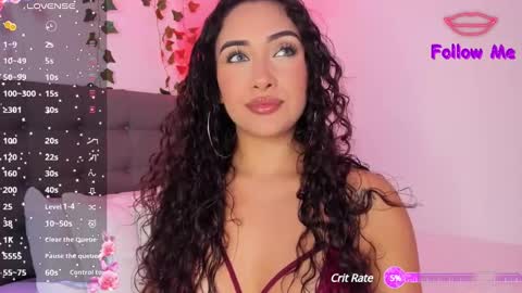 Snapshot of charlotte_jamees chatting on 02-22-25, 02:06 Charlotte james online show from 02-22-25, 02:06