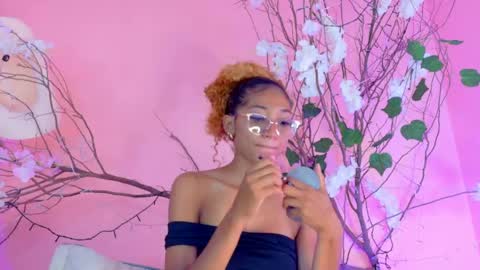 CHARLOTTE online show from 04-05-26, 11:40