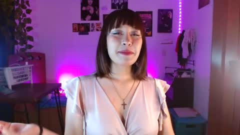 Snapshot of charlotte_morh_ chatting on 07-11-26, 03:42 charlotte_morh_ online show from 07-11-26, 03:42