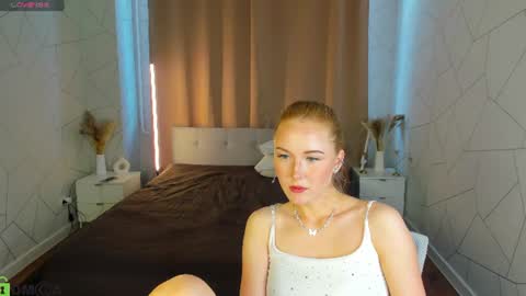 Snapshot of charlotte_smitee chatting on 07-29-26, 09:29 Charlotte Smitee online show from 07-29-26, 09:29