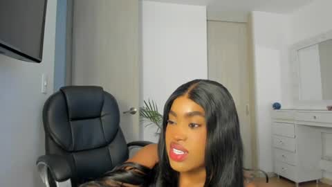 Yuli online show from 07-28-26, 05:14