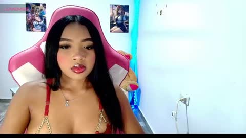 charlotte_walker1 online show from 08-04-26, 05:54