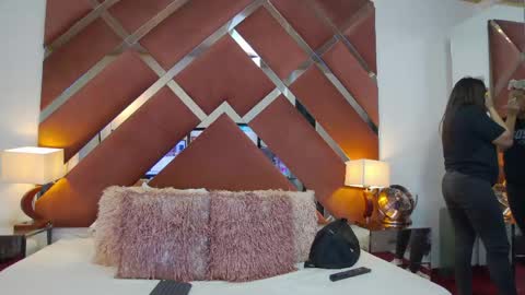 CharlotteDilucca online show from 05-23-26, 05:39