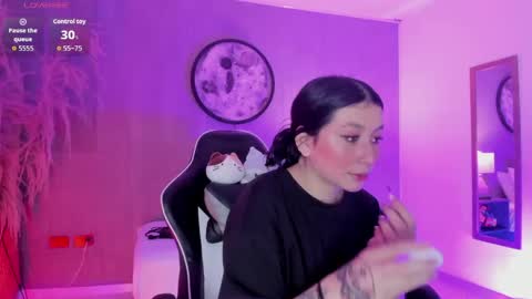 Charlottee online show from 05-29-26, 02:31