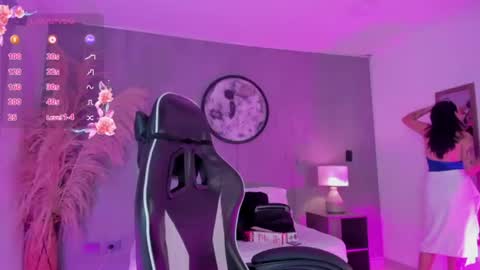Charlottee online show from 07-15-26, 02:06