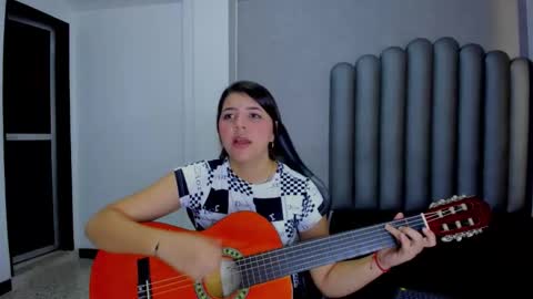 charlottee_starr online show from 12-16-25, 07:41