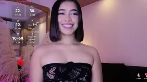 Snapshot of charlotteg18 chatting on 05-14-26, 03:13 Charlote online show from 05-14-26, 03:13