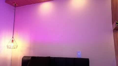 Snapshot of charlotteg18 chatting on 05-18-26, 04:07 Charlote online show from 05-18-26, 04:07