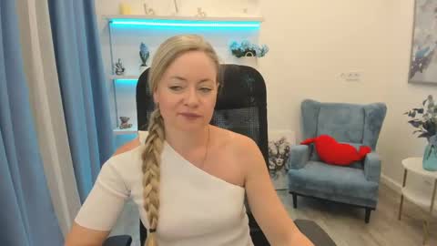 Charlotte online show from 05-27-26, 12:02