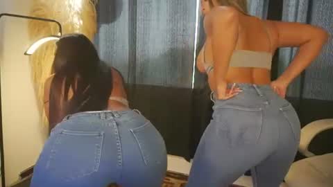 Snapshot of charlottekiss21 chatting on 07-18-26, 08:45 Charlottekiss online show from 07-18-26, 08:45