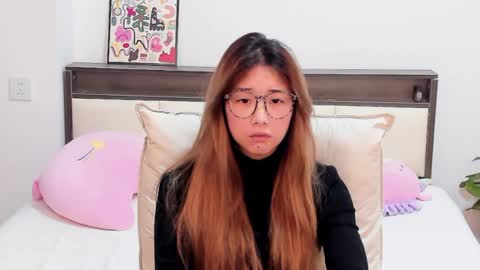 Charlotte online show from 04-09-26, 04:23