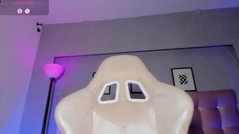 Snapshot of charlotterussel chatting on 12-13-24, 02:10 charlotterussel online show from 12-13-24, 02:10