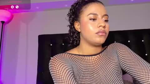 Snapshot of charlotterussel chatting on 12-22-24, 05:21 charlotterussel online show from 12-22-24, 05:21