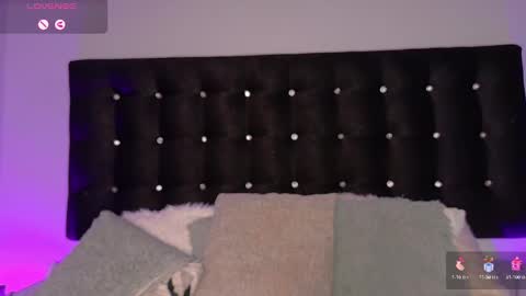 Snapshot of charlotterussel chatting on 01-19-25, 08:30 charlotterussel online show from 01-19-25, 08:30