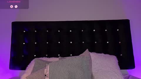 Snapshot of charlotterussel chatting on 02-01-25, 05:49 charlotterussel online show from 02-01-25, 05:49