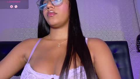 Snapshot of charlotterussel chatting on 03-08-25, 05:01 charlotterussel online show from 03-08-25, 05:01