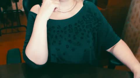 Snapshot of charlottextasty chatting on 12-02-24, 05:48 CharlotteXTasty online show from 12-02-24, 05:48