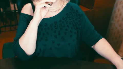 Snapshot of charlottextasty chatting on 12-02-24, 08:55 CharlotteXTasty online show from 12-02-24, 08:55
