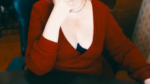 Snapshot of charlottextasty chatting on 12-03-24, 06:17 CharlotteXTasty online show from 12-03-24, 06:17