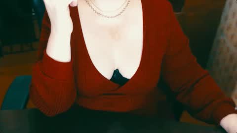 Snapshot of charlottextasty chatting on 12-09-24, 12:08 CharlotteXTasty online show from 12-09-24, 12:08
