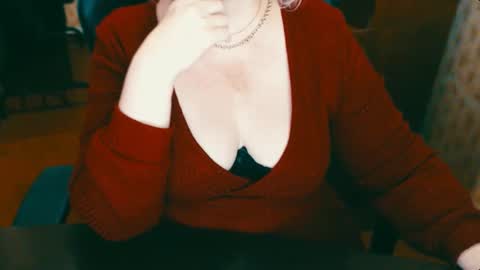 Snapshot of charlottextasty chatting on 12-09-24, 05:41 CharlotteXTasty online show from 12-09-24, 05:41