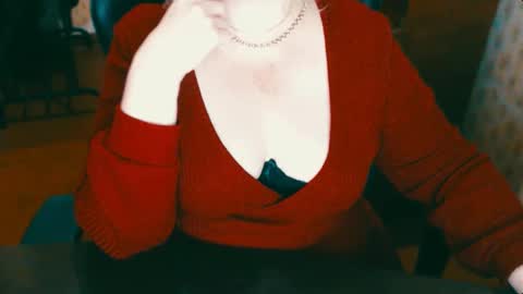 Snapshot of charlottextasty chatting on 12-16-24, 02:16 CharlotteXTasty online show from 12-16-24, 02:16